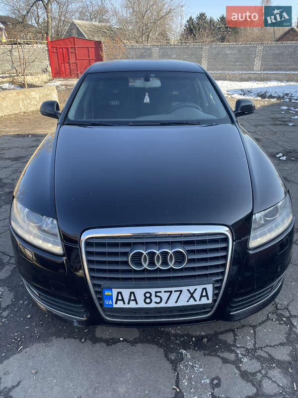 Седан Audi A6 2010 в 