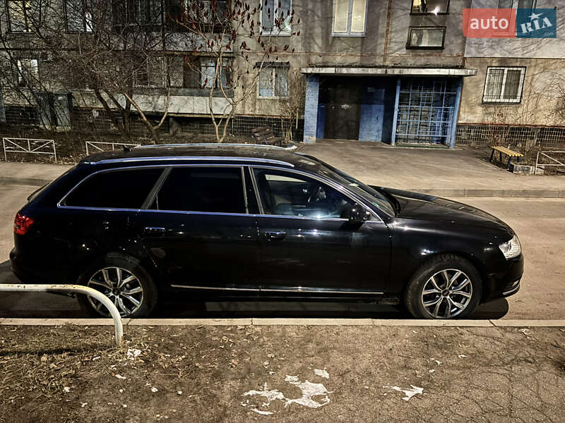 Универсал Audi A6 2010 в Харькове