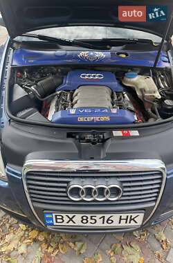 Седан Audi A6 2004 в 