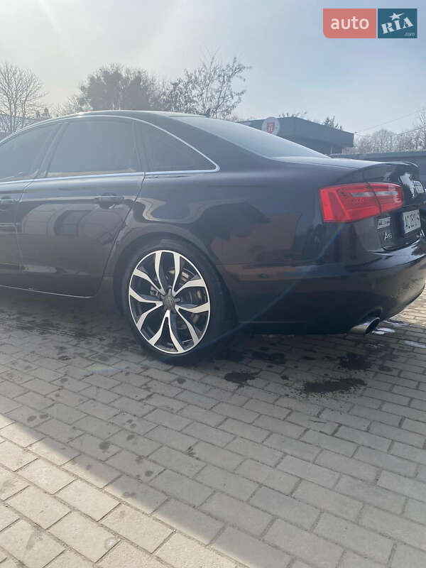 Седан Audi A6 2013 в Горохове