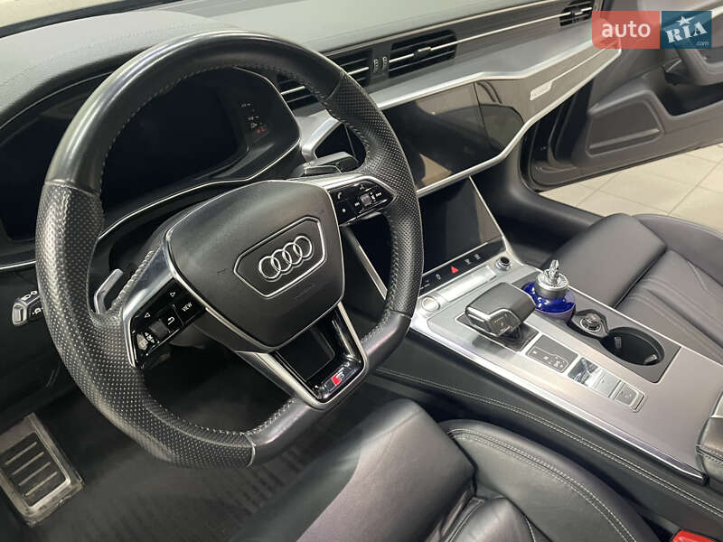 Седан Audi A6 2018 в Киеве