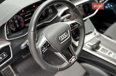 Седан Audi A6 2019 в 