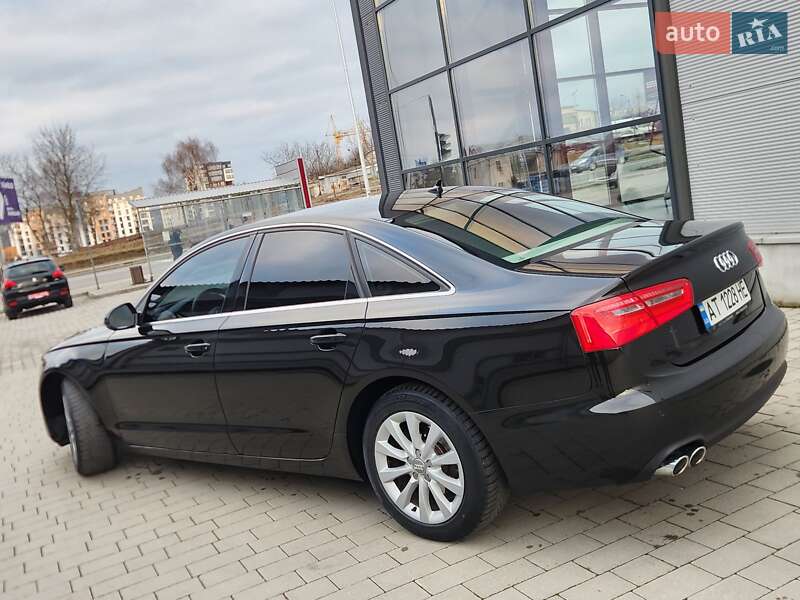 Седан Audi A6 2012 в Ивано-Франковске