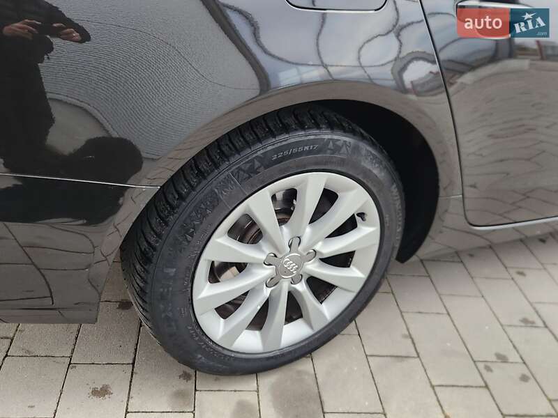 Седан Audi A6 2012 в Ивано-Франковске