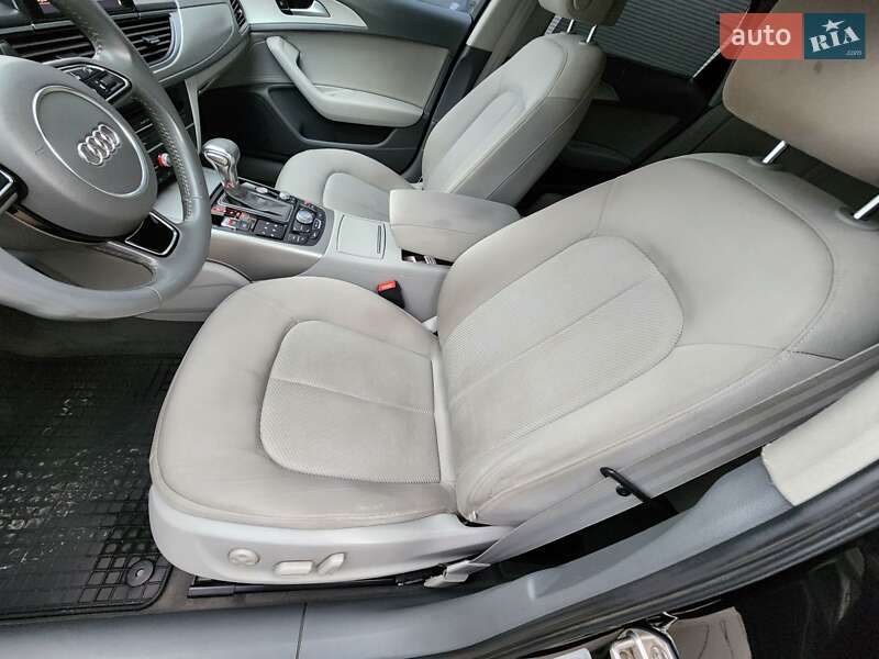 Седан Audi A6 2012 в Ивано-Франковске