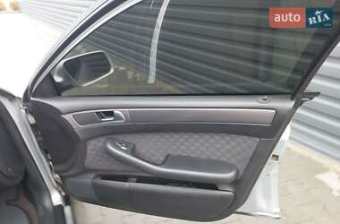 Универсал Audi A6 2002 в 