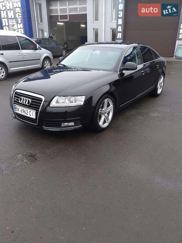 Седан Audi A6 2010 в Ровно