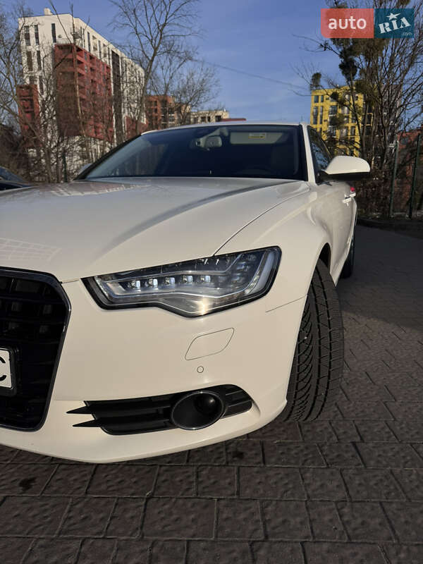 Седан Audi A6 2014 в Львове