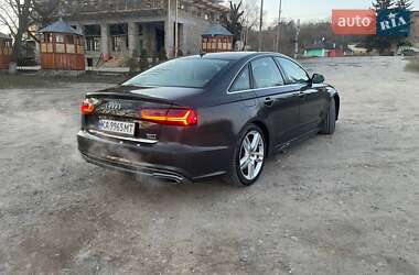 Седан Audi A6 2015 в 