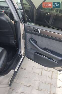 Седан Audi A6 2000 в 