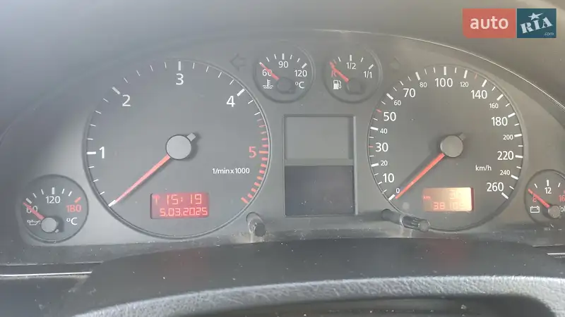 Audi A6 2000 VIN WAUZZZ4BZYN127625 фото оголошення 27 з 71