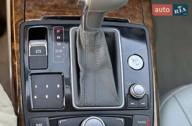 Седан Audi A6 2013 в 