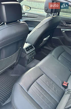 Седан Audi A6 2020 в 