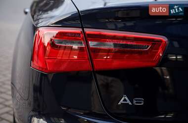 Седан Audi A6 2012 в 