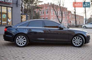 Седан Audi A6 2012 в 