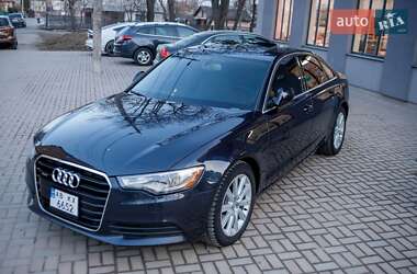 Седан Audi A6 2012 в 