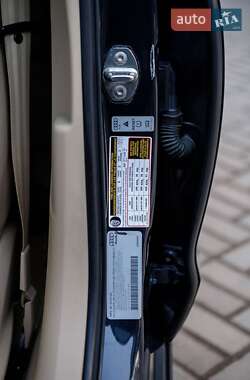 Седан Audi A6 2012 в 