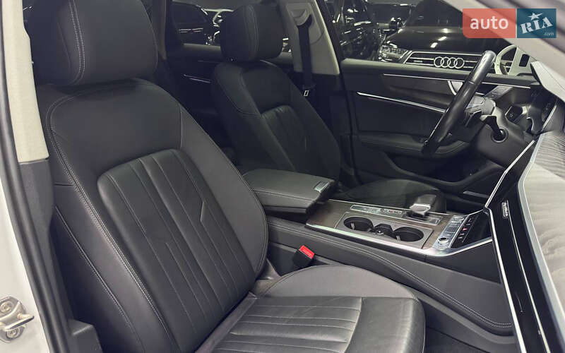 Седан Audi A6 2020 в Черновцах
