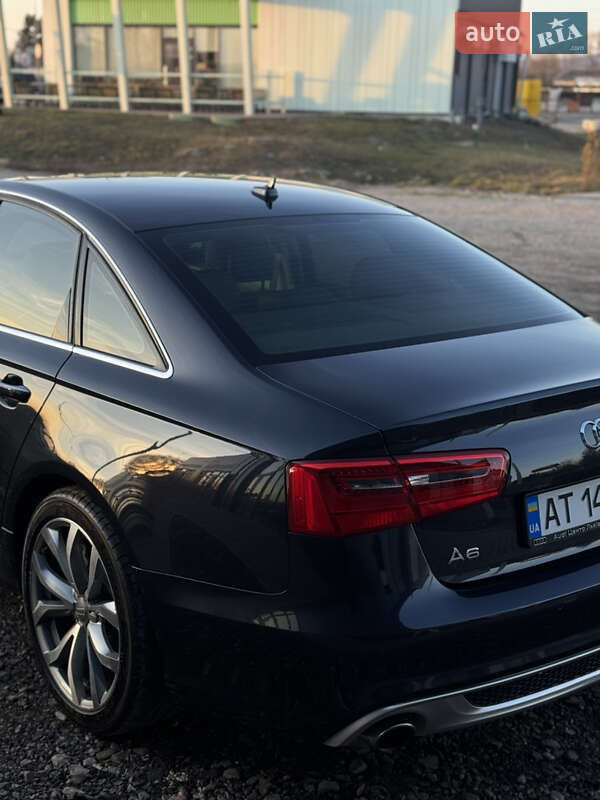 Седан Audi A6 2012 в Рогатине