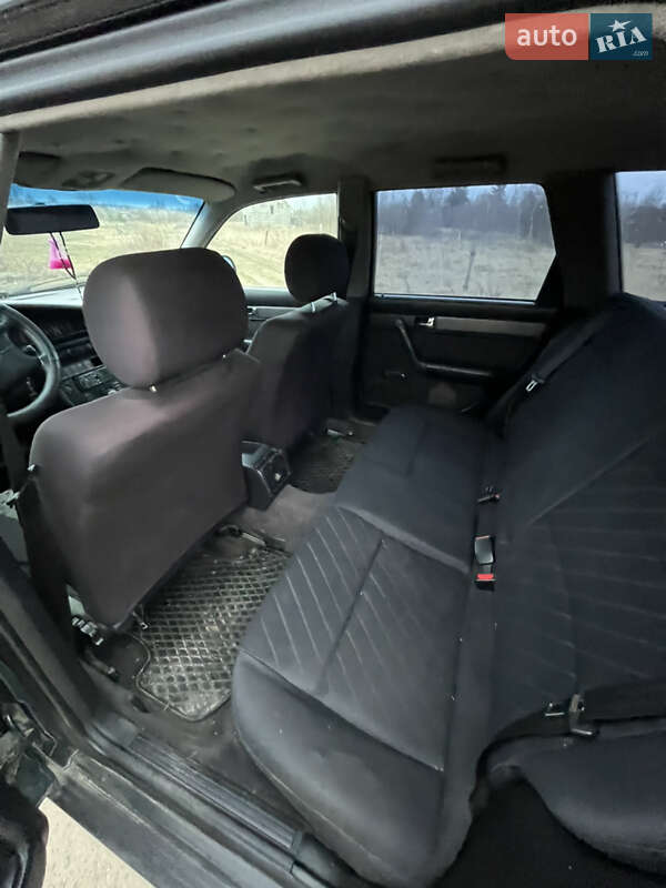Універсал Audi A6 1996 в Новояворівську