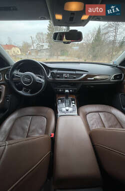 Седан Audi A6 2015 в 
