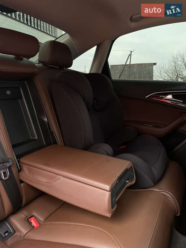 Седан Audi A6 2015 в Дрогобичі