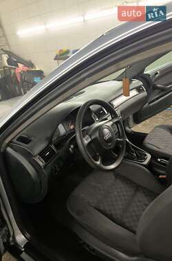 Универсал Audi A6 1999 в 