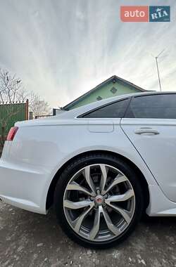 Седан Audi A6 2016 в 