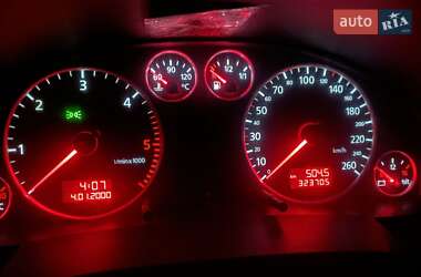 Универсал Audi A6 2001 в 