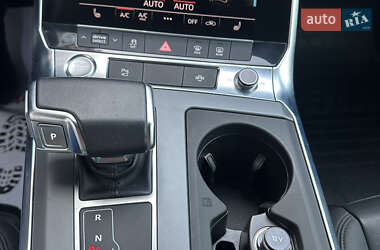 Седан Audi A6 2019 в 