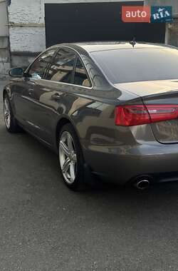 Седан Audi A6 2013 в 