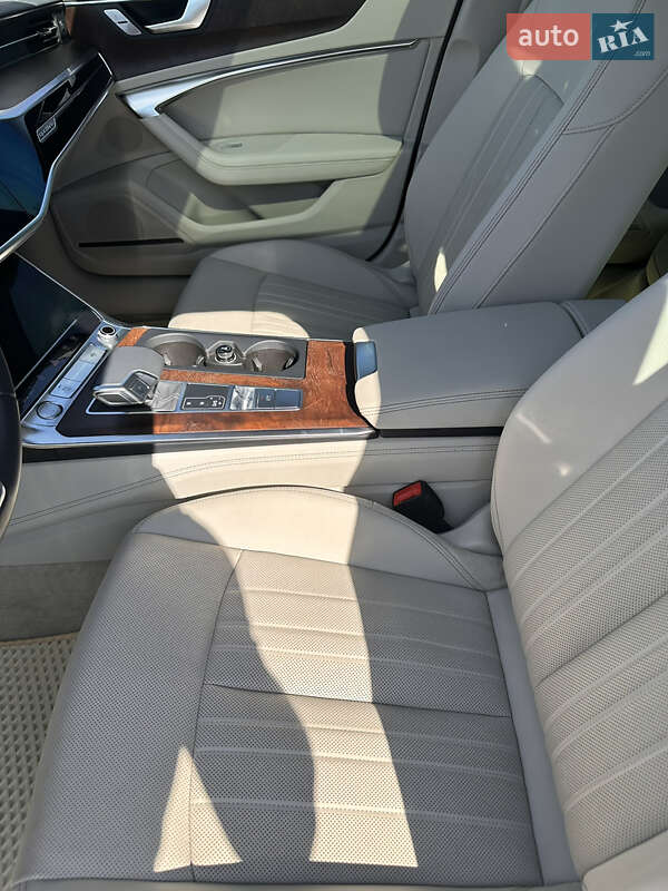Седан Audi A6 2019 в Львове
