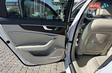 Седан Audi A6 2019 в 