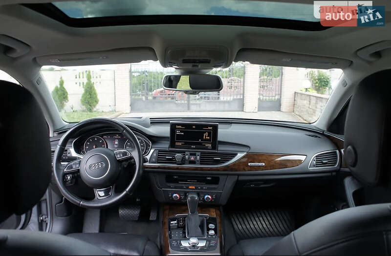 Седан Audi A6 2015 в Чернівцях