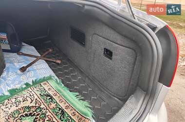 Седан Audi A6 2002 в 