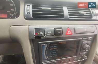 Седан Audi A6 2002 в 