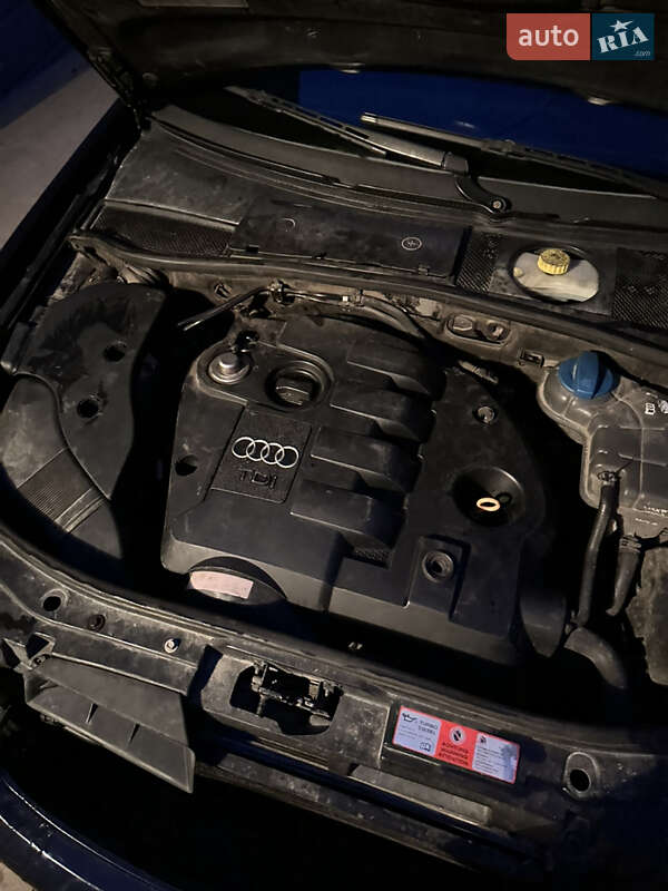 Седан Audi A6 2002 в Чернівцях