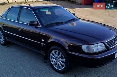Седан Audi A6 1995 в 