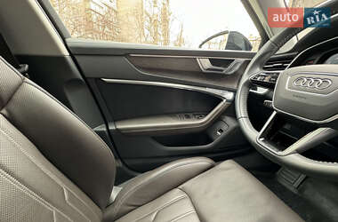 Седан Audi A6 2019 в 