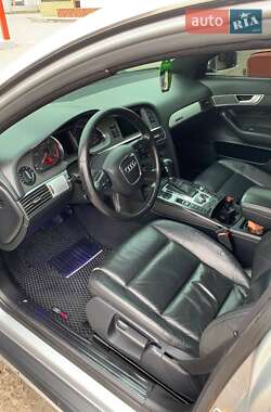 Седан Audi A6 2004 в 