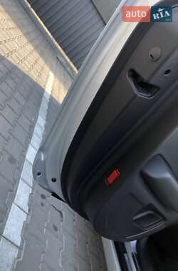 Седан Audi A6 2006 в 