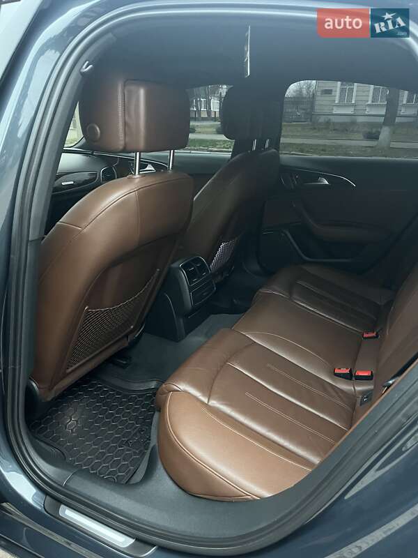 Седан Audi A6 2014 в Киеве