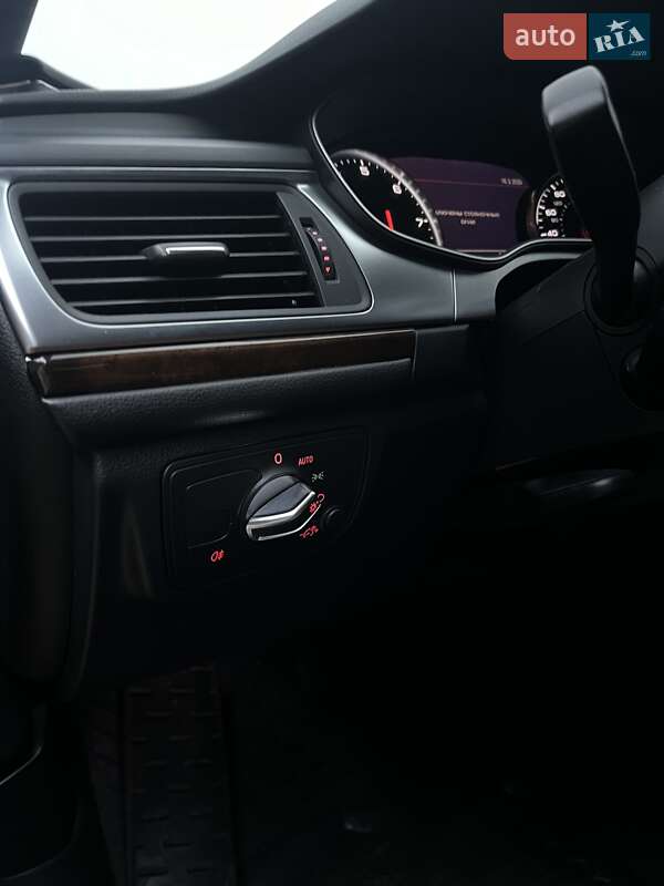 Седан Audi A6 2014 в Києві