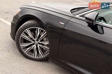 Седан Audi A6 2019 в 