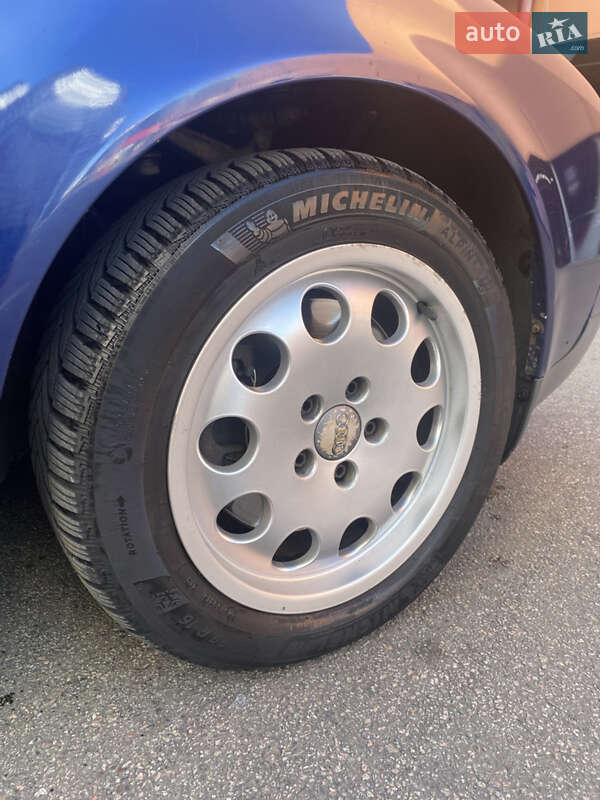 Универсал Audi A6 2001 в Киеве