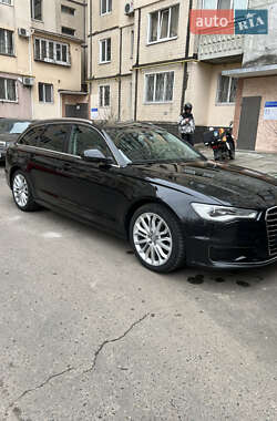 Универсал Audi A6 2015 в 