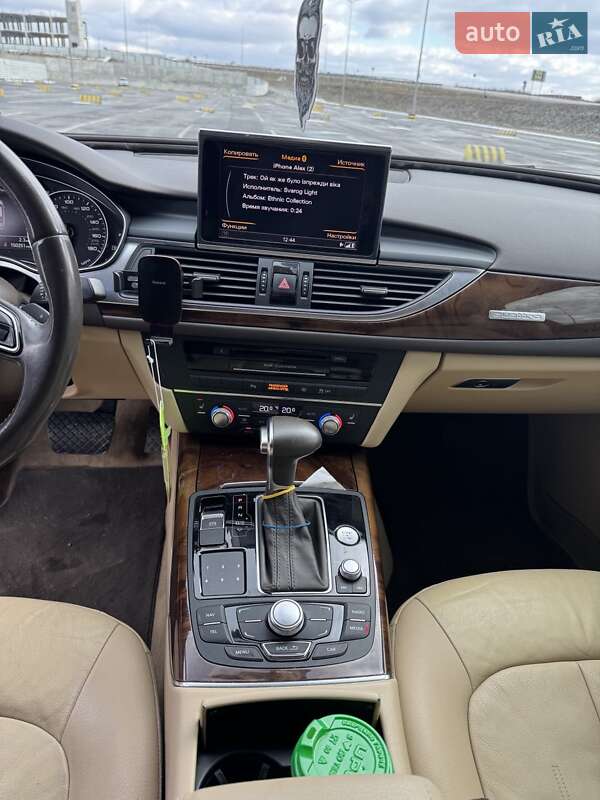Седан Audi A6 2014 в Львове