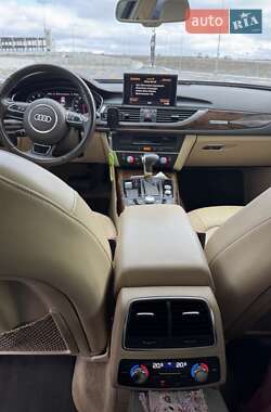 Седан Audi A6 2014 в 