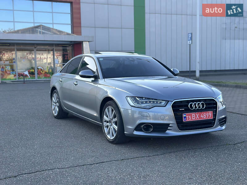 Седан Audi A6 2014 в 