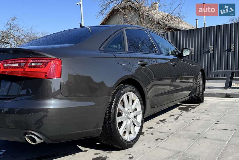 Седан Audi A6 2011 в Самборе